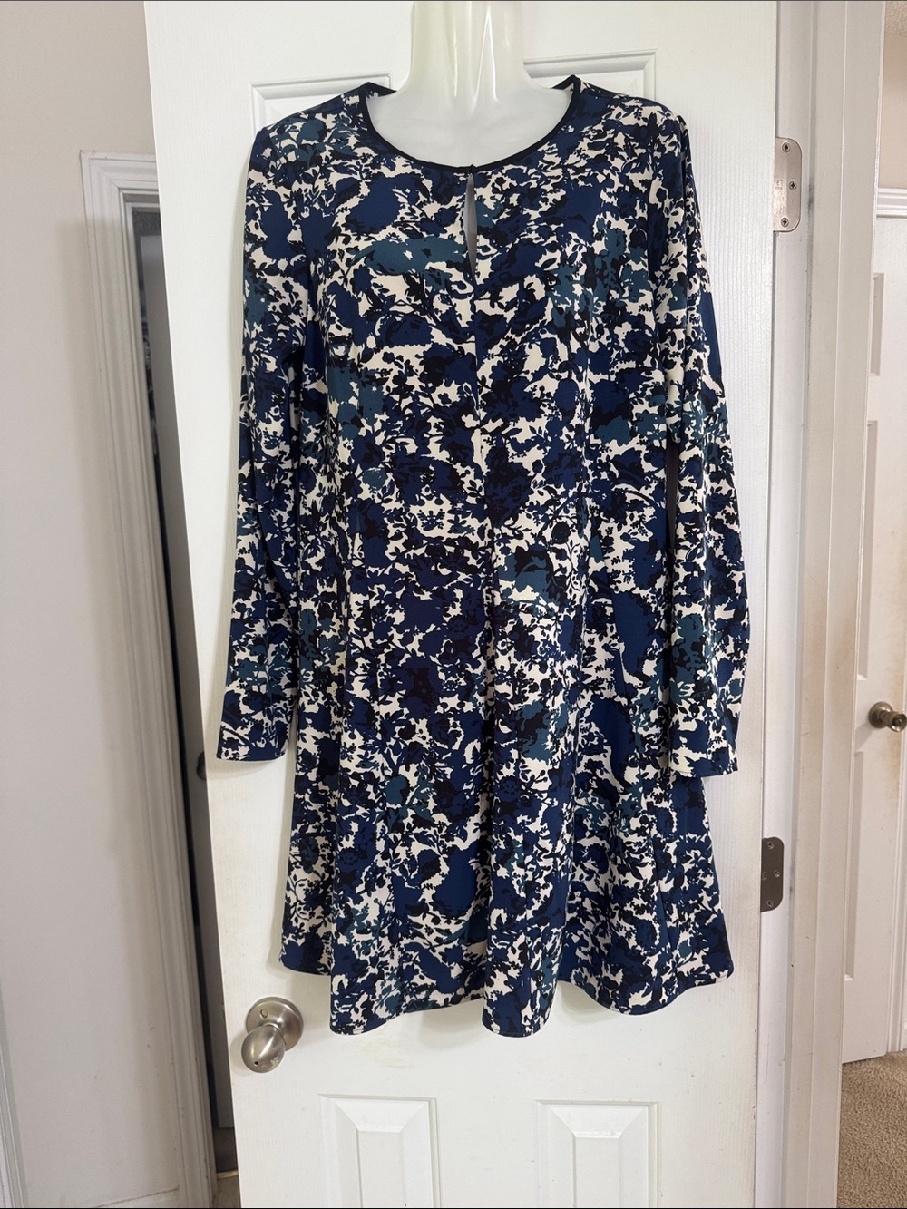 Simply Vera Vera Wang Navy & Cream Long-Sleeve Floral Swing Dress
